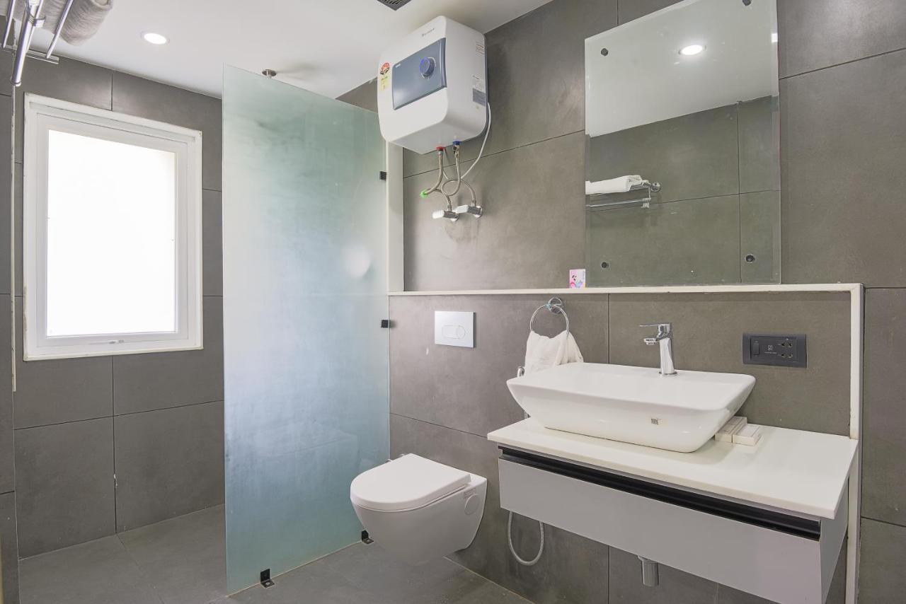 Bedchambers Serviced Apartments - Cyber City 古尔冈 外观 照片