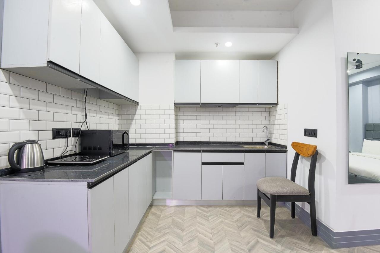 Bedchambers Serviced Apartments - Cyber City 古尔冈 外观 照片