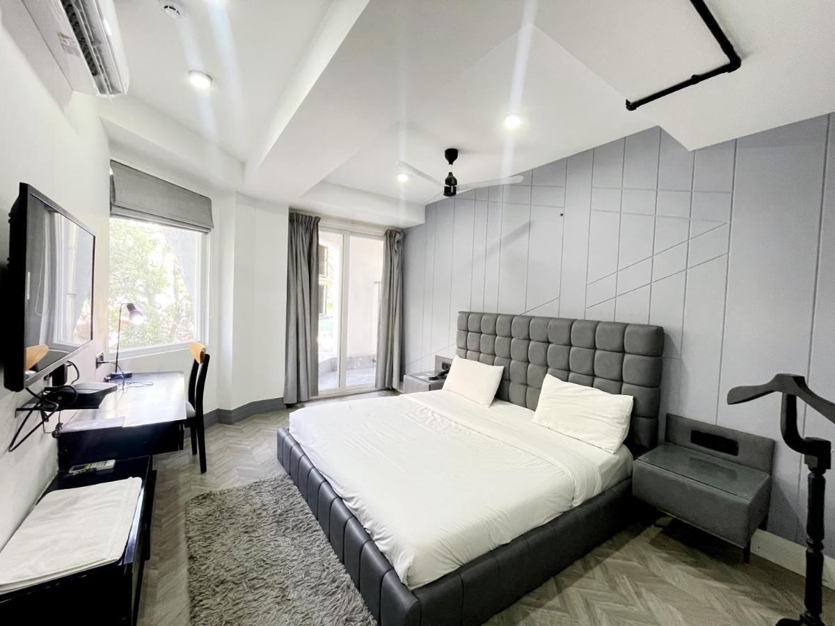 Bedchambers Serviced Apartments - Cyber City 古尔冈 外观 照片