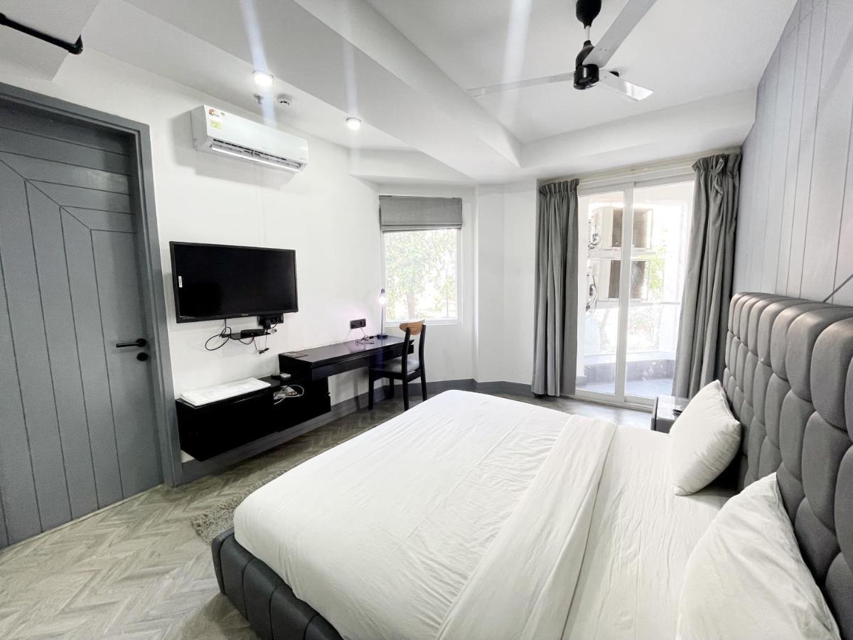 Bedchambers Serviced Apartments - Cyber City 古尔冈 外观 照片
